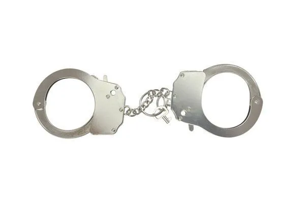 наручники декоративные adrien lastic metallic handcuffs, серебристые в СПб