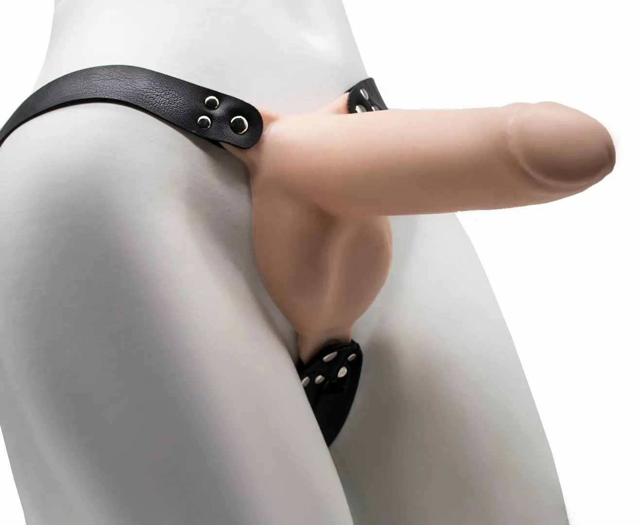 фаллоимитатор поясной пустотелый с бандажом 7422/3ru в СПб