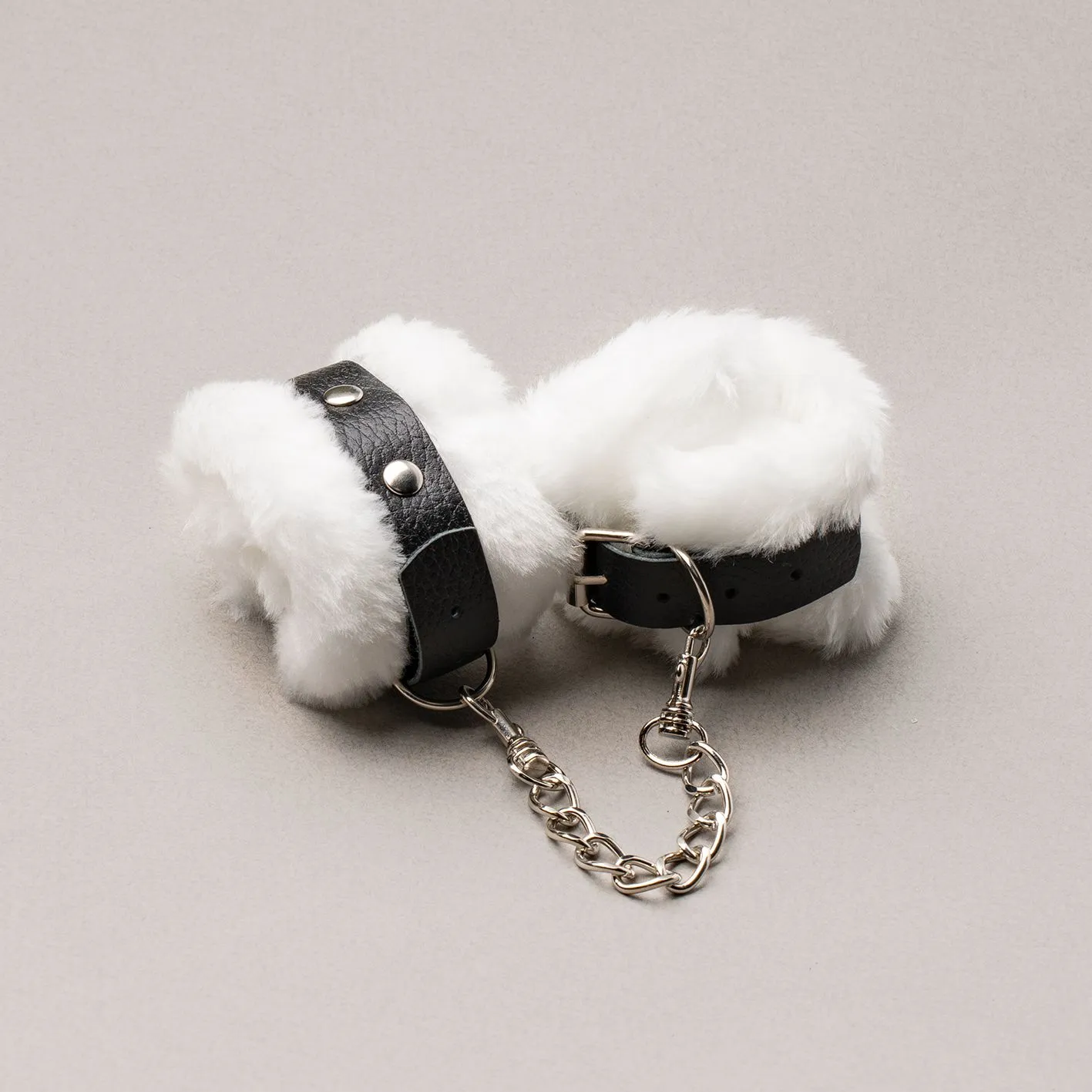 наручники декоративные i sexy мягкое подчинение, белые в СПб