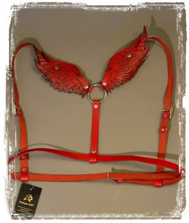 Эротическое бондажный комплект подиум крылья, красный в СПб