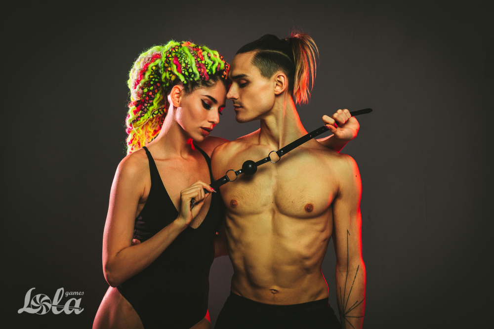 кляп party hard love addict black 1146-01lola в СПб