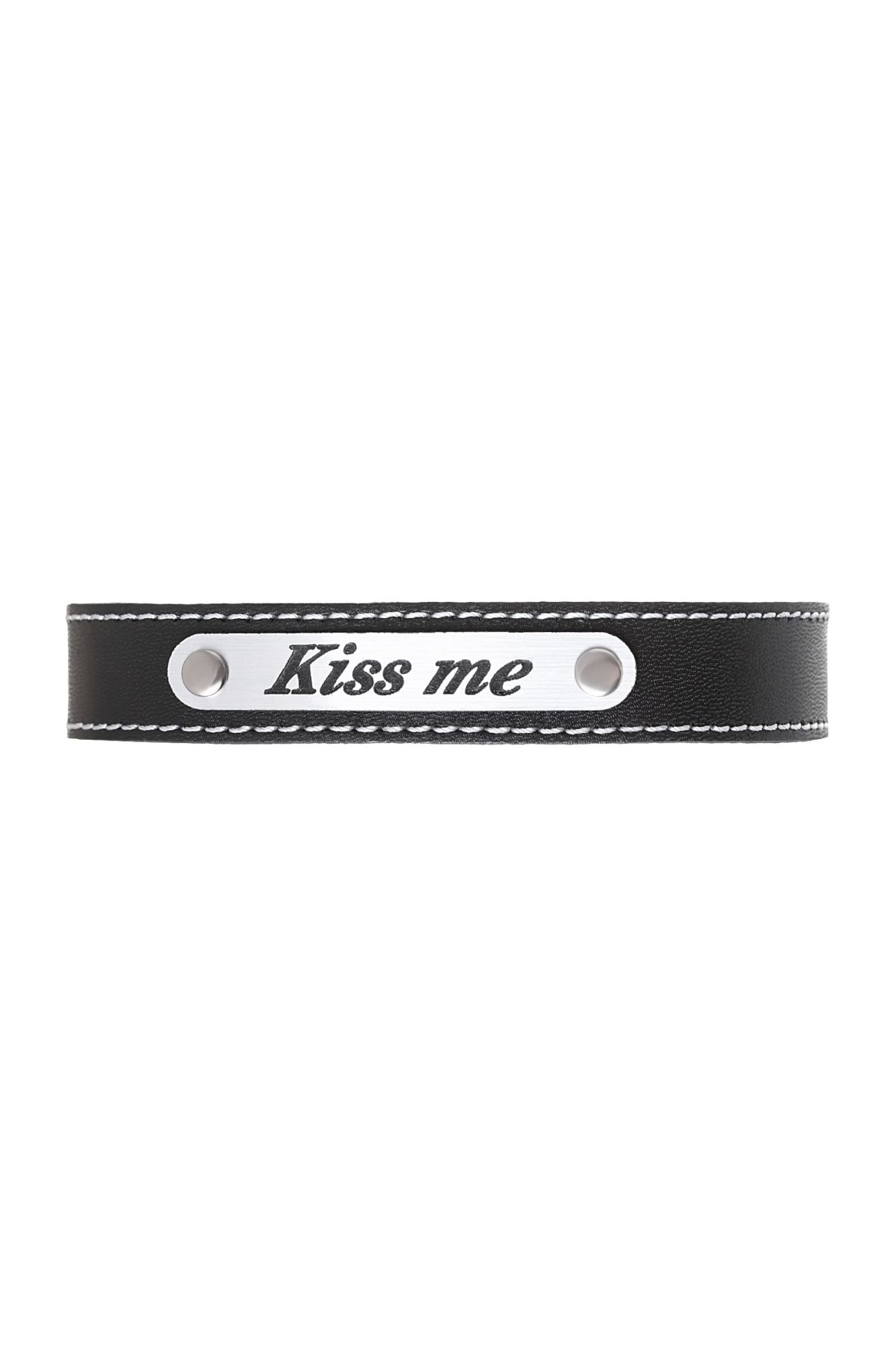 чокер штучки-дрючки «kiss me» с белой строчкой, кожанный, чёрный в СПб
