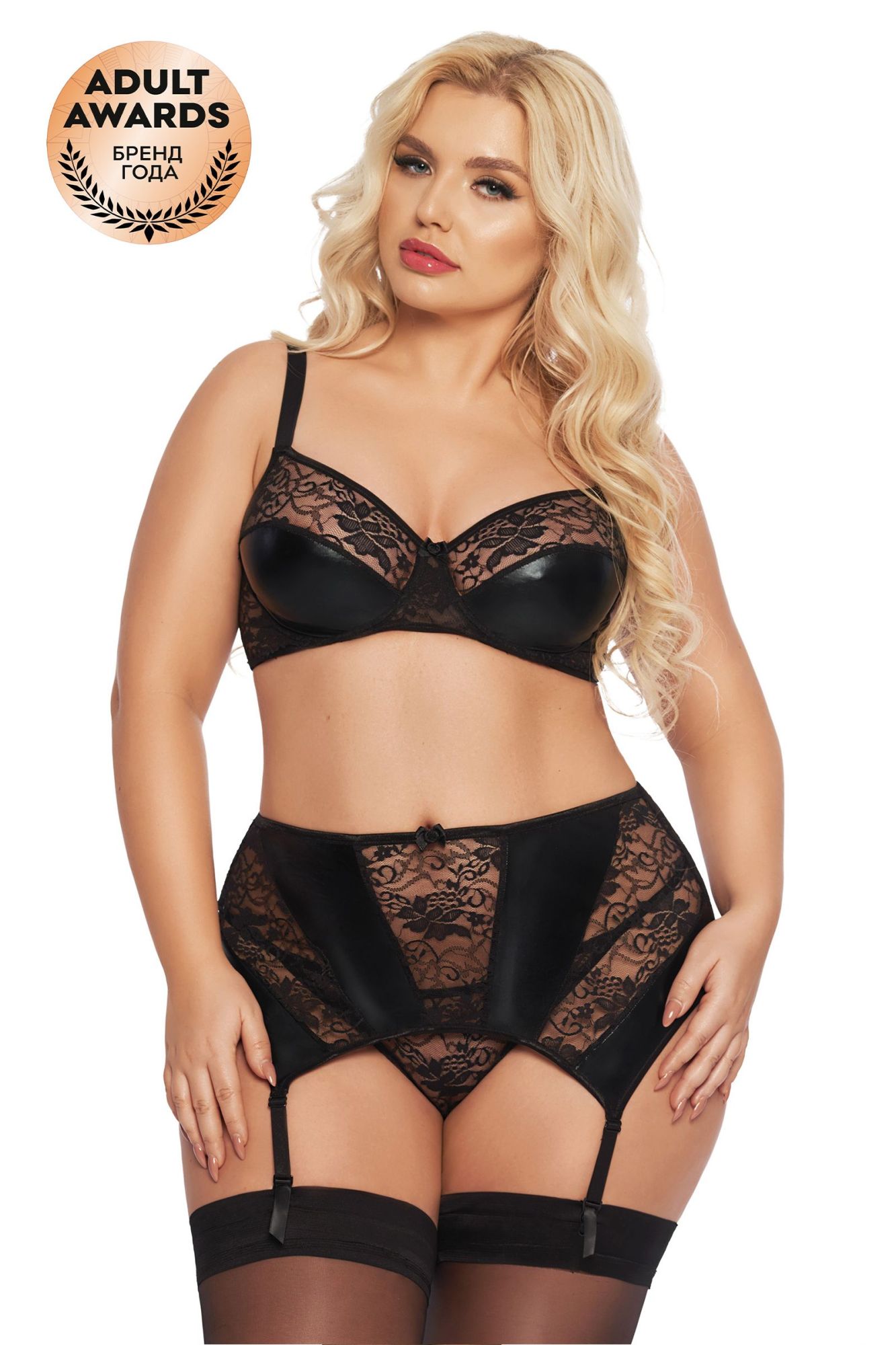 Эротическое комплект открытый softline collection joana (бюстгальтер,пояс с пажами,стринги), черный, xxxl в СПб