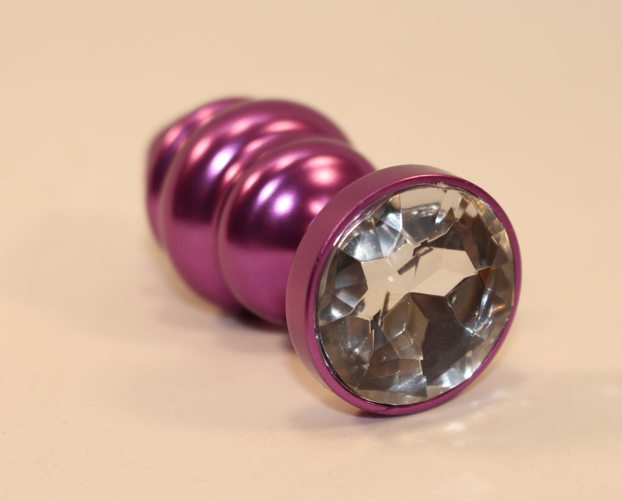 пробка металл 7,3х2,9см фигурная фиолетовая прозрачный страз 47429-4mm в СПб